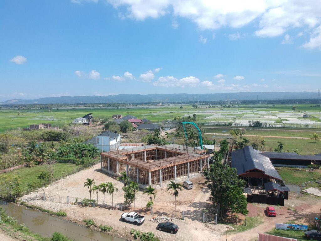 SATU TAHUN PEMBANGUNAN MASJID ABDULMADJID